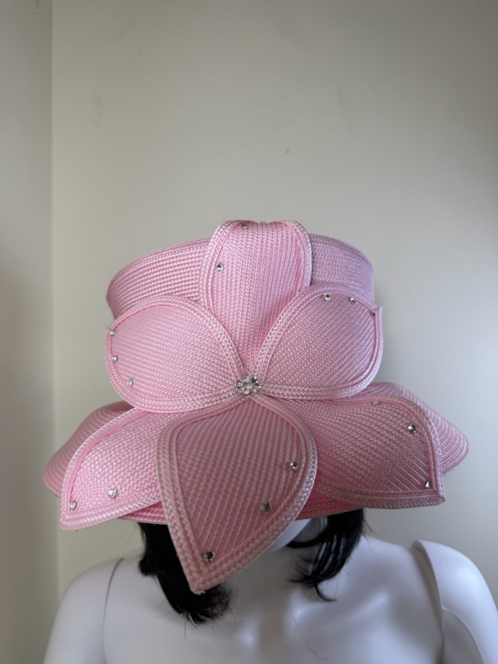 Elegant Pink Flower Brimmed Women's Hat